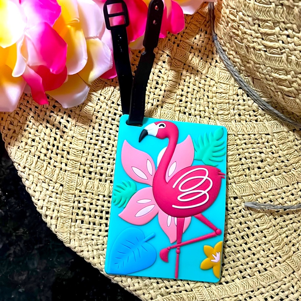 Flamingo 🦩 in flowers luggage tag